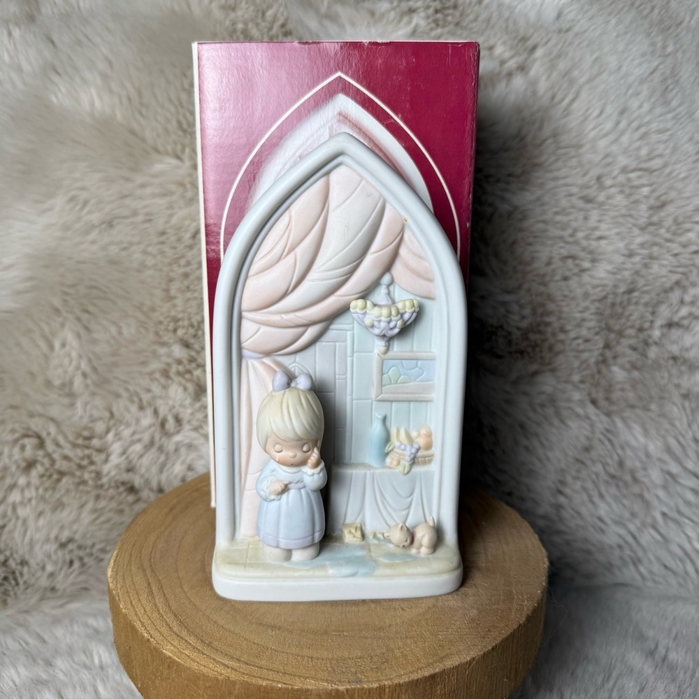 Precious Moments The Second Beatitude Limited Edition Chapel Piece